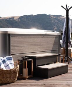 Spa para exterior Hot Spot modelo Relay con capacidad de 6 personas y gabinete color Almond - Imagen 9