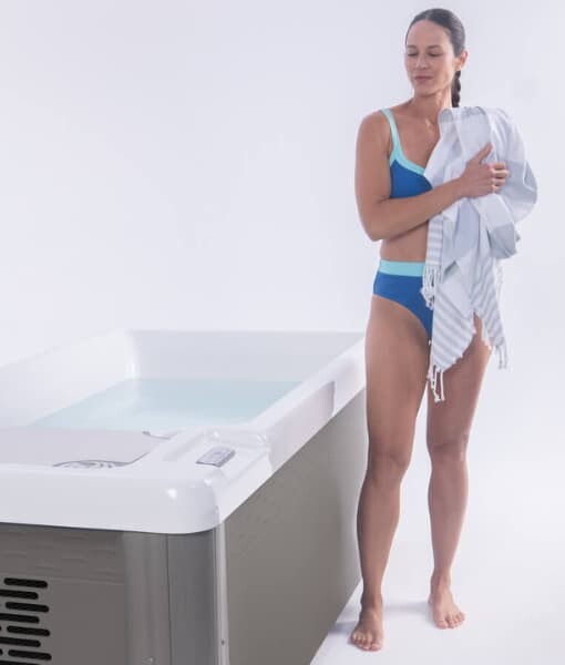 Tina para baño frio Vigor con capacidad de 1 persona y gabinete color Ash - Imagen 6