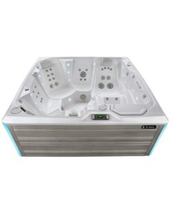 Spa para exterior Limelight modelo Flair con capacidad de 6 personas y gabinete color Coastal Gray