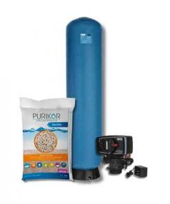 Filtro de zeolita Purikor con valvula automatica por tiempo PKVF26T y tanque PKT de 9" x 48" con capacidad de 1 ft3