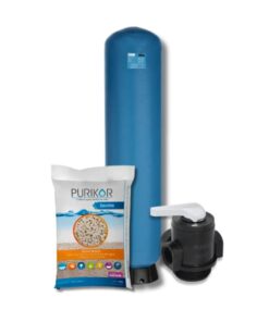 Filtro de zeolita Purikor con valvula manual PKVMF-1-4V y tanque PKT de 10" x 54" con capacidad de 1.5 ft3