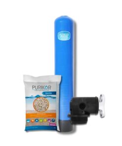 Filtro de zeolita Purikor con valvula manual PKVMF-3/4-2H y tanque de 9" x 48" con capacidad de 1 ft3